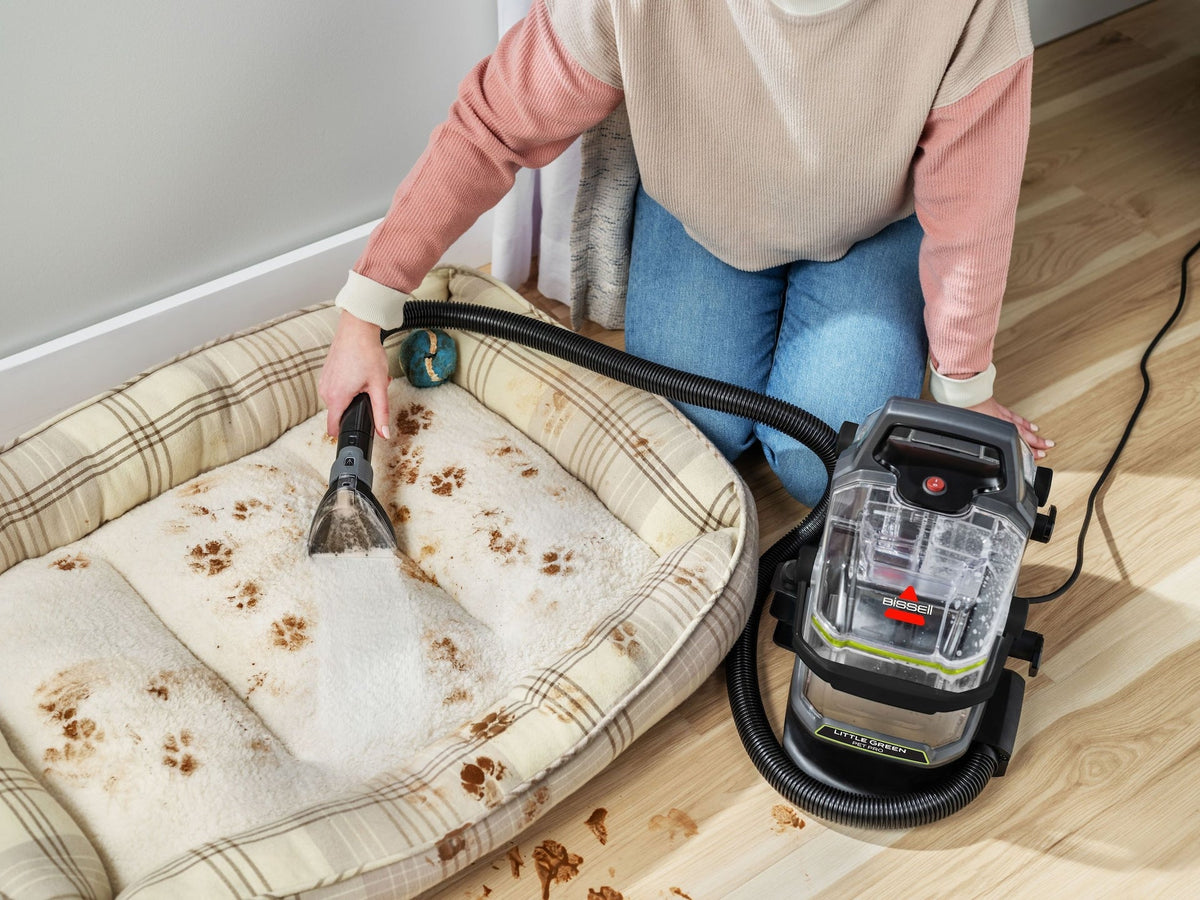 BISSELL Little Green Pet Pro Portable Carpet Cleaner Portable Carpet and Upholstery Deep Cleaner