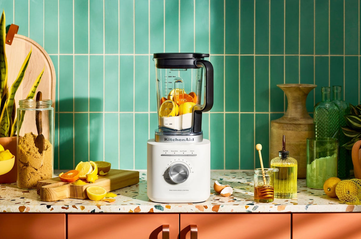 10-Speed Porcelain Pure Power Blender with Control Knob
