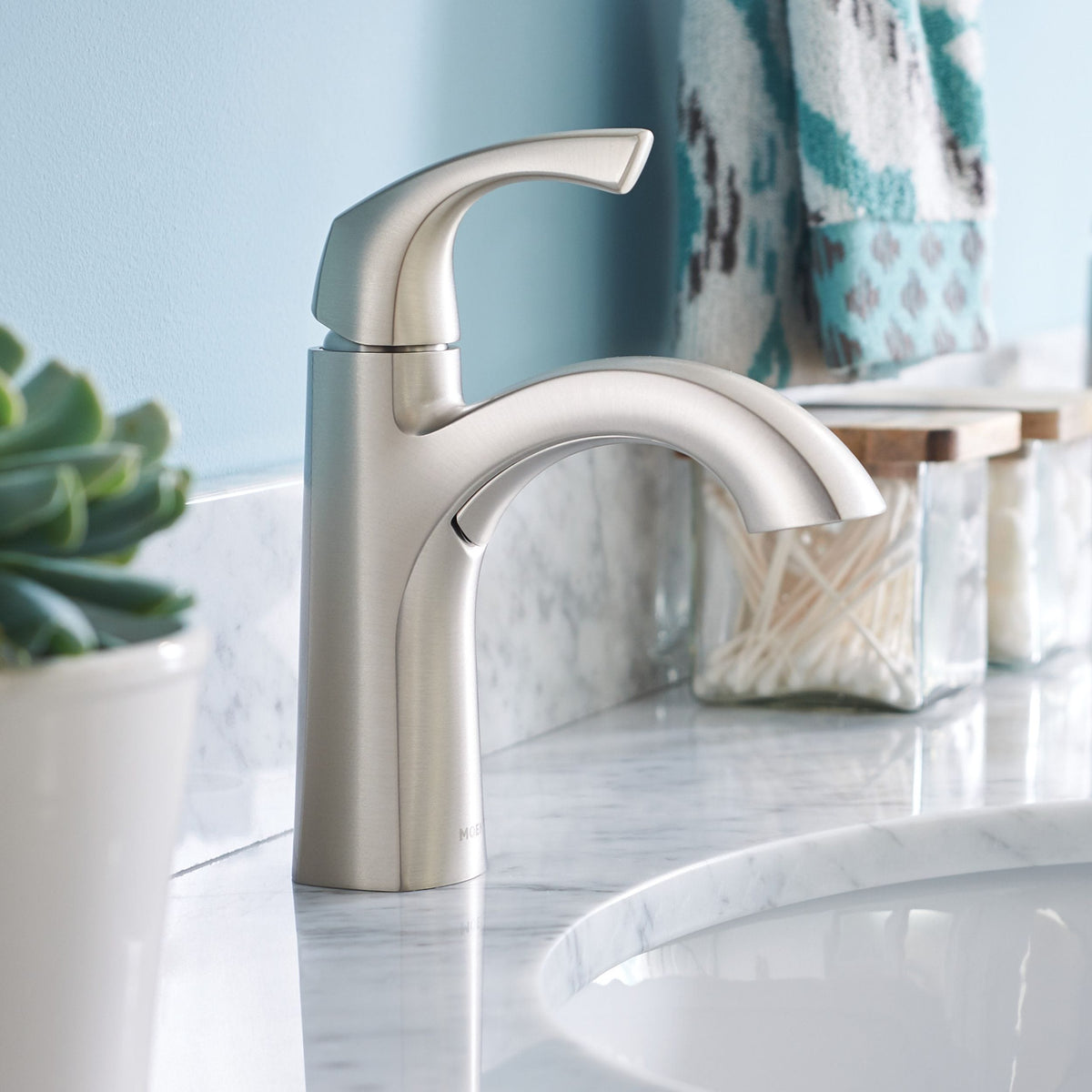 Lindor Single Handle Bathroom Faucet, Spot-resistant Brushed Nickel