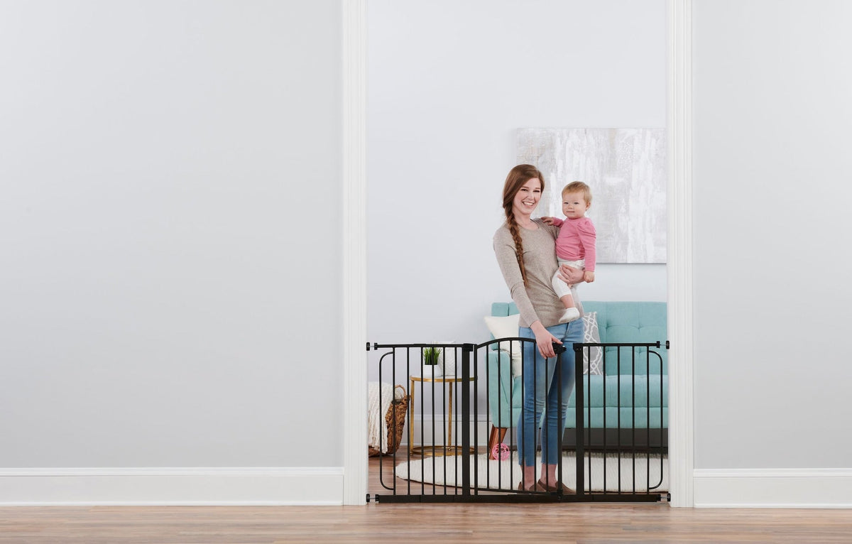 Home Accents Super Wide Safety Gate