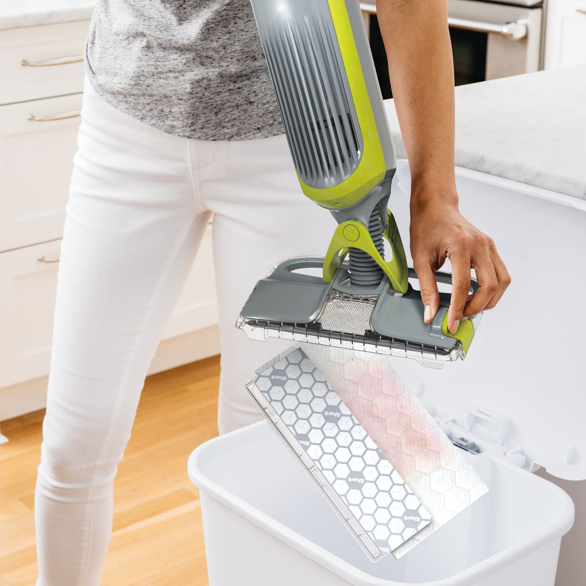 Shark VACMOP Hard-Surface Cordless Vacuum Mop with Disposable VACMOP Pad